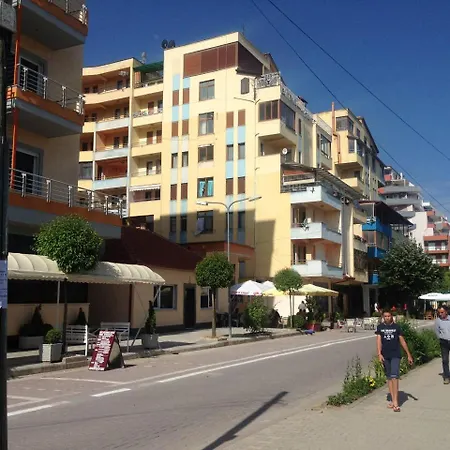Cozy With Lake View + Parking & Wifi Апартаменты Поградец